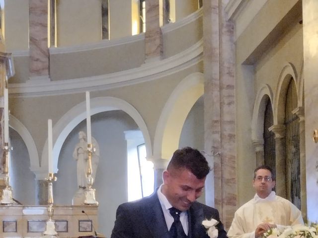 Il matrimonio di Alberto  e Sarah  a Canzo, Como 25