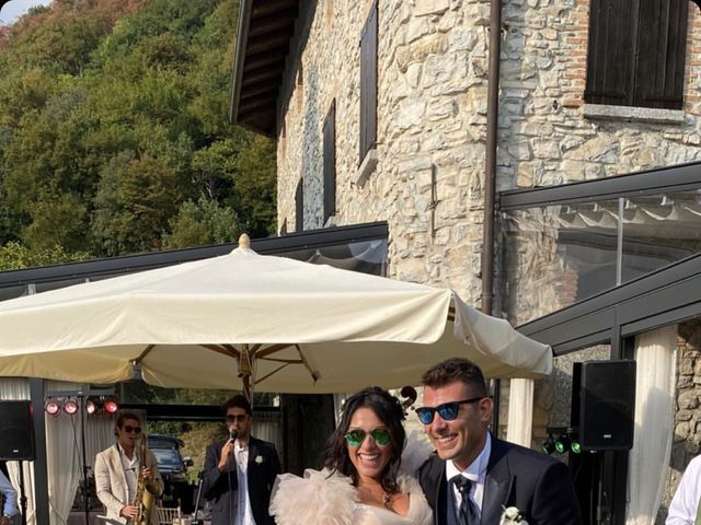 Il matrimonio di Alberto  e Sarah  a Canzo, Como 28