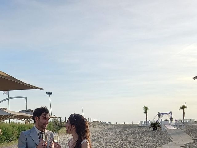 Il matrimonio di Flavius Sebastian Calaras  e Tania Petroni  a Viareggio, Lucca 8