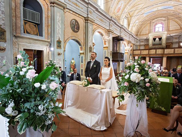 Il matrimonio di Maria Luisa e Roberto a Acquasanta Terme, Ascoli Piceno 15