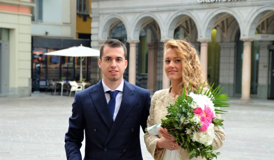 Il matrimonio di Riccardo e Dana a Varese, Varese