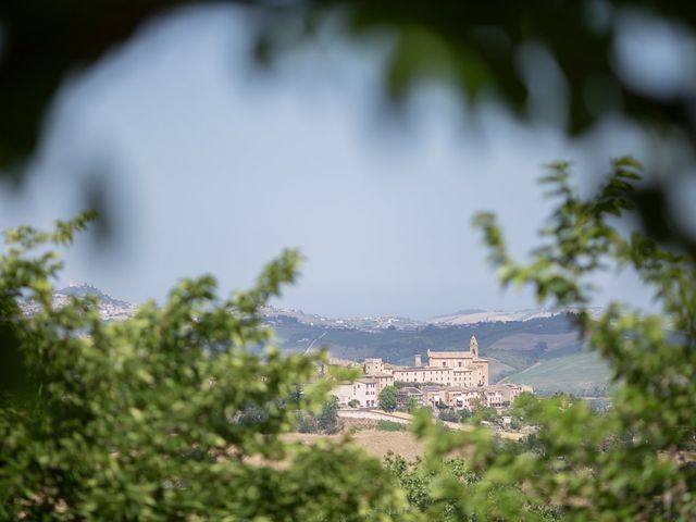 Il matrimonio di Gianluca e Flavia a Montegiorgio, Fermo 1