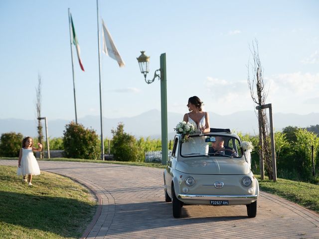 Il matrimonio di Gianluca e Flavia a Montegiorgio, Fermo 37