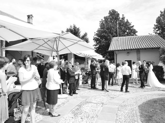 Il matrimonio di pierluigi e antonella a Robecco sul Naviglio, Milano 23