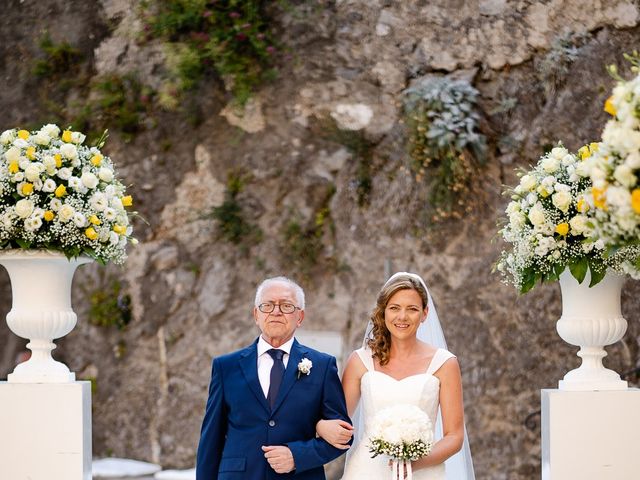 Il matrimonio di Gabriele e Emma a Amalfi, Salerno 32