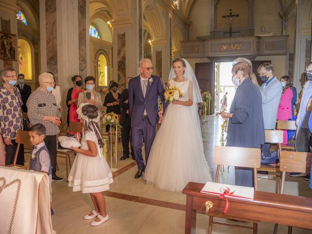 Il matrimonio di Martina e Paolo a Merone, Como 16