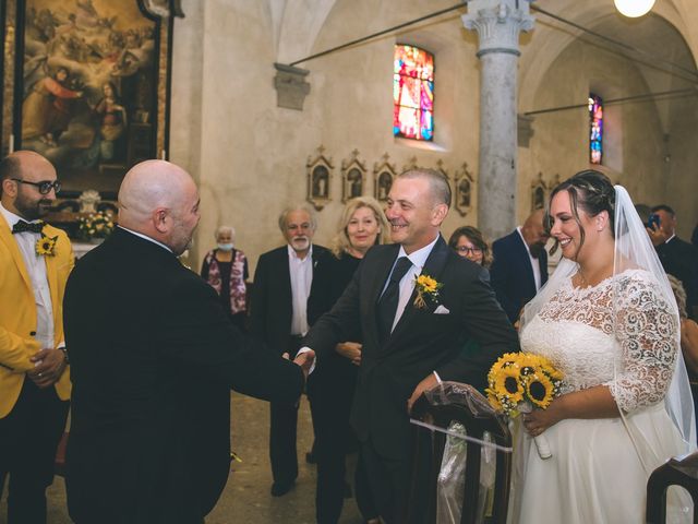 Il matrimonio di Massimiliano e Giulia a Viggiù, Varese 41