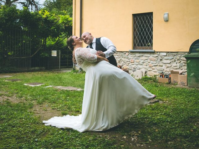 Il matrimonio di Massimiliano e Giulia a Viggiù, Varese 145
