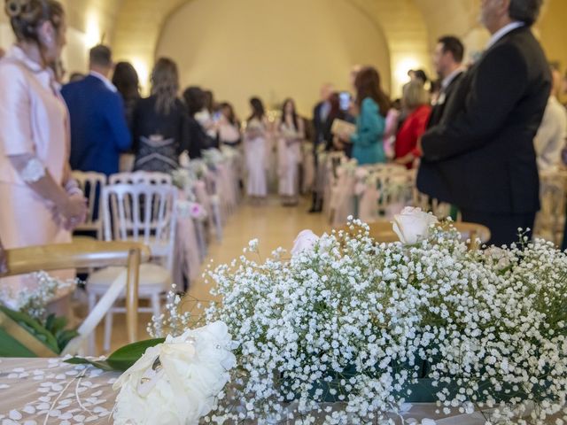 Il matrimonio di Pasquale e Emilia a Minervino di Lecce, Lecce 15