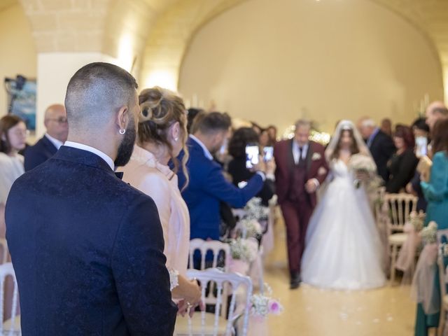Il matrimonio di Pasquale e Emilia a Minervino di Lecce, Lecce 16