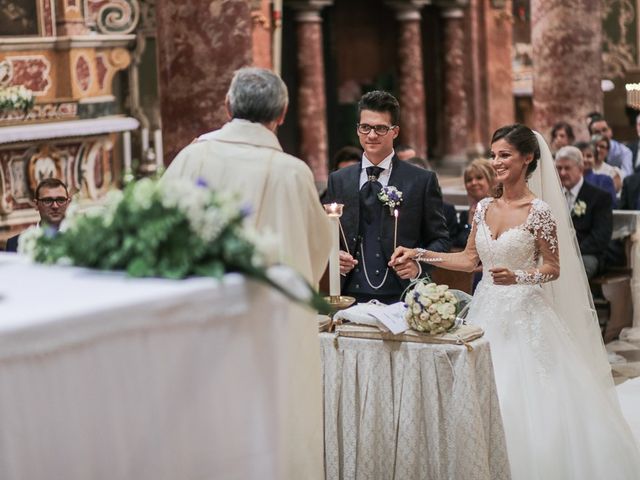 Il matrimonio di Luca e Valentina a Castelcovati, Brescia 89