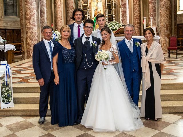 Il matrimonio di Luca e Valentina a Castelcovati, Brescia 113