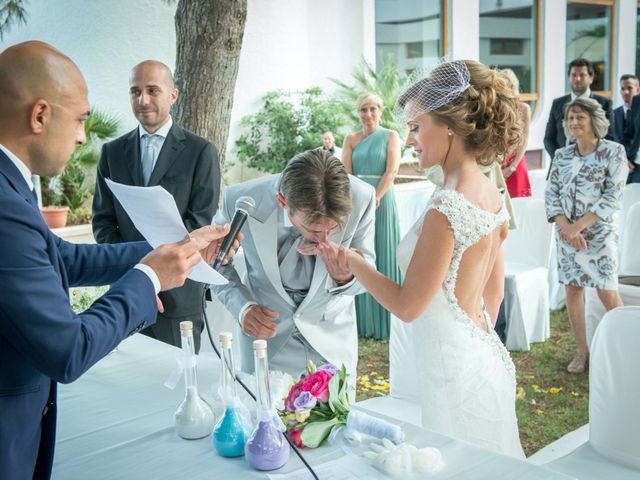 Il matrimonio di Raffaele e Daniela a Vieste, Foggia 43
