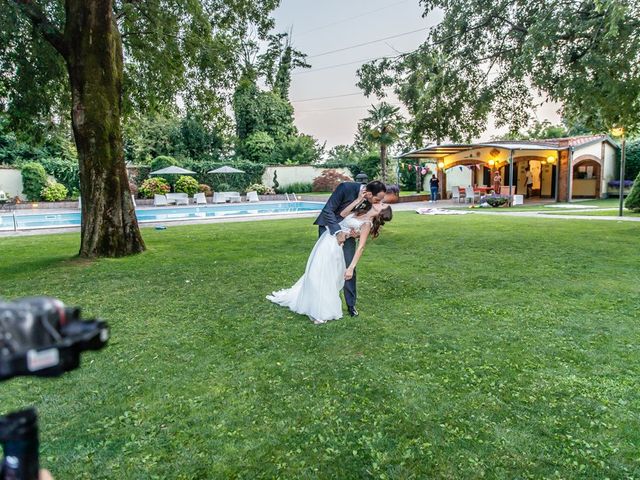 Il matrimonio di Luigi e Valentina a Osio Sotto, Bergamo 238