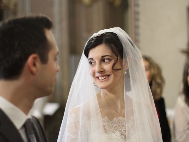 Il matrimonio di Alessandro  e Laura a Orta San Giulio, Novara 16