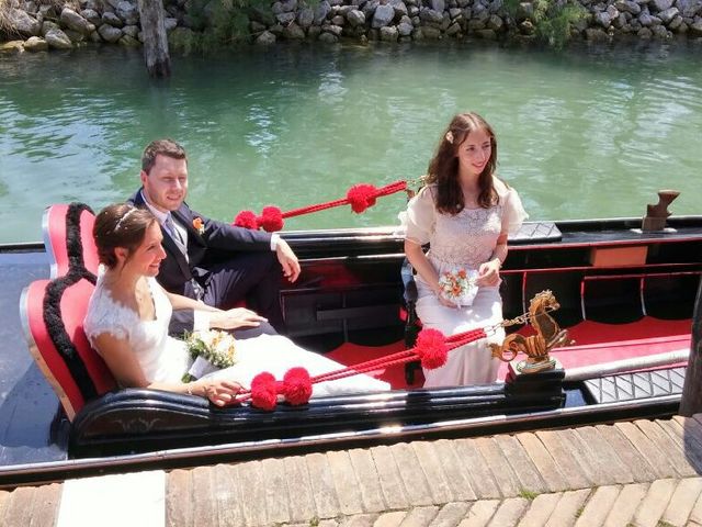 Il matrimonio di Filippo  e Martina  a Torcello , Venezia 11