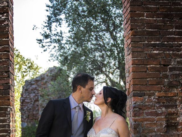 Il matrimonio di Lucia e Francesco a Massarosa, Lucca 32