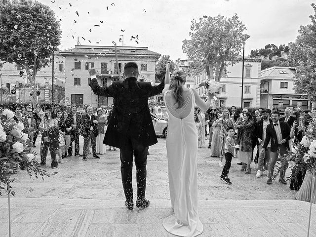 Il matrimonio di Ilaria e Roberto a Grottammare, Ascoli Piceno 24
