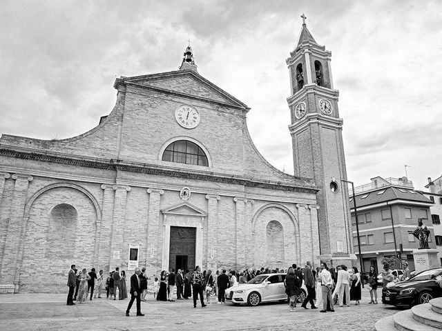 Il matrimonio di Ilaria e Roberto a Grottammare, Ascoli Piceno 27