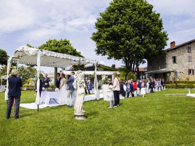 Il matrimonio di Desa e Chiara a Montorfano, Como 20