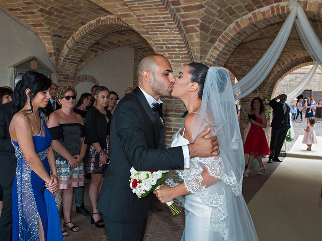 Il matrimonio di Claudio e Debora a Grottammare, Ascoli Piceno 30