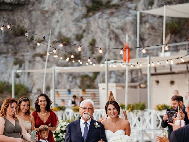 Il matrimonio di Marco e Sabrina a Vietri sul Mare, Salerno 29