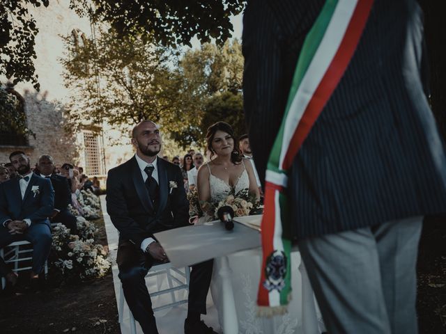 Il matrimonio di Matteo e Sovana a Bevilacqua, Verona 34