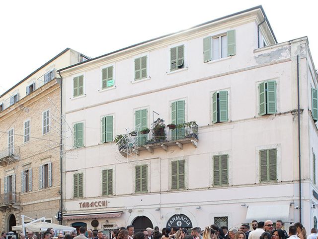 Il matrimonio di Simone e Jessica a Roseto degli Abruzzi, Teramo 22