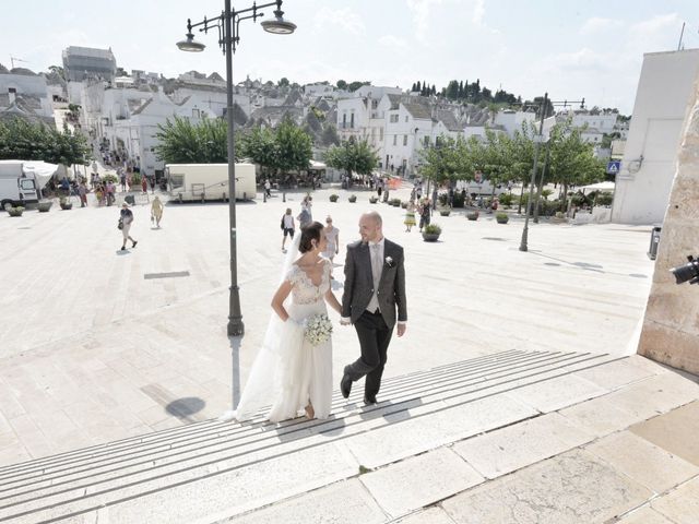 Il matrimonio di Giuseppe e Maria  a Villa Castelli, Brindisi 24