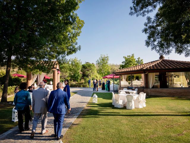 Il matrimonio di Damian e Sara a Montaione, Firenze 18