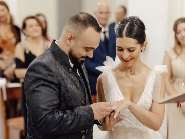 Il matrimonio di Michele e Viviana a Burgos, Sassari 34