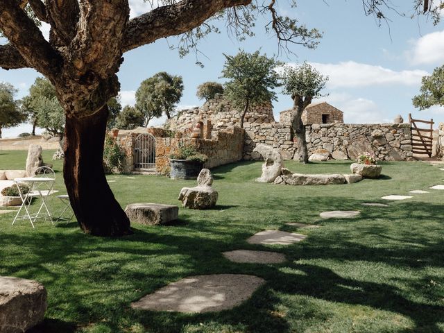 Il matrimonio di Michele e Viviana a Burgos, Sassari 52