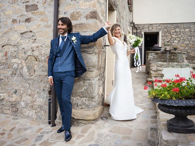 Il matrimonio di Nicolo e Chiara a Castel San Pietro Terme, Bologna 35