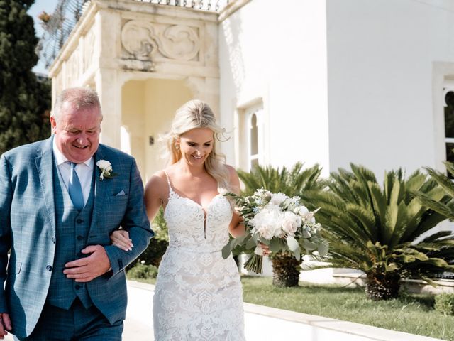 Il matrimonio di Jo Terry e Oralgh Curley a Taormina, Messina 22