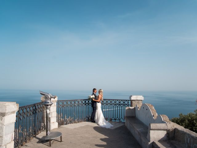 Il matrimonio di Jo Terry e Oralgh Curley a Taormina, Messina 28