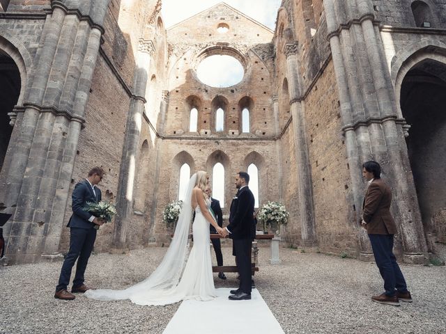 Il matrimonio di Eric e Nicole a Chiusdino, Siena 22