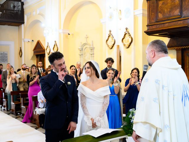 Il matrimonio di Gabriele e Consiglia a Vico Equense, Napoli 19