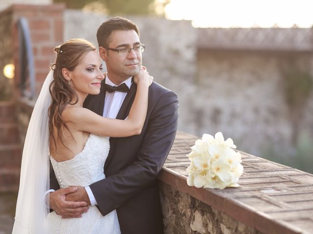 Il matrimonio di Raffaele e Viviana a Castellammare di Stabia, Napoli 23