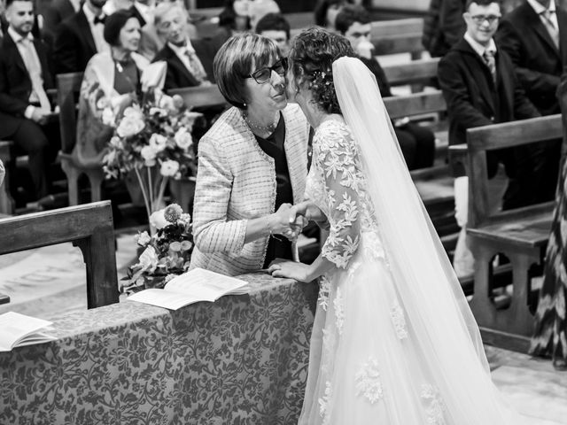 Il matrimonio di Leonardo e Daniela a Almenno San Bartolomeo, Bergamo 35