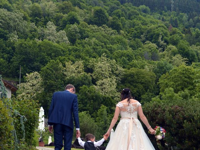 Il matrimonio di Carlo e Michela a Mezzana, Trento 30