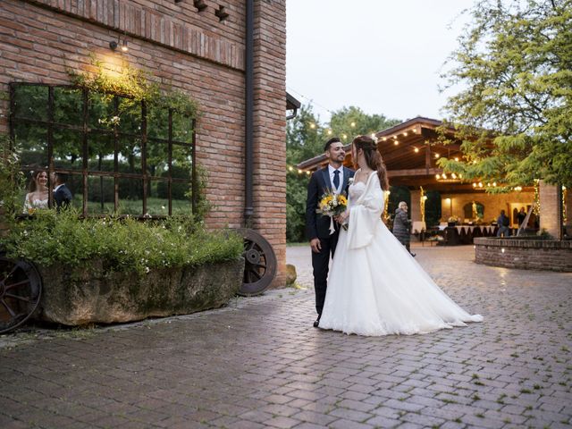 Il matrimonio di Luca e Alessia a Castel San Pietro Terme, Bologna 39
