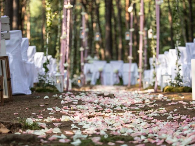 Il matrimonio di Simone e Ilaria a Appiano Gentile, Como 68