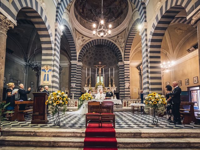 Il matrimonio di Elisa e Jonathan a Palaia, Pisa 16