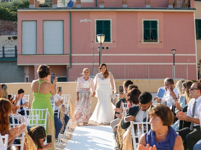 Il matrimonio di Mattia e Lorena a Sestri Levante, Genova 10