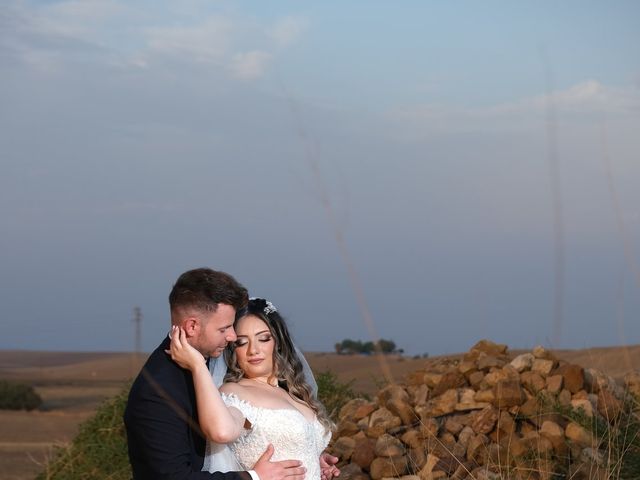 Il matrimonio di Gaetano e Naomi a Castel di Iudica, Catania 14