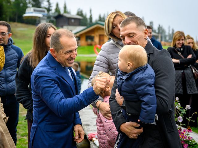 Il matrimonio di Christian e Elisabetta a Torgnon, Aosta 32
