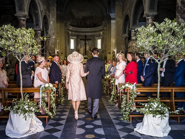 Il matrimonio di Guillaume e Aurore a Lucca, Lucca 9