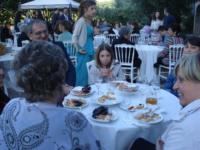 Il matrimonio di Claudia e Luca a Mogliano, Macerata 30