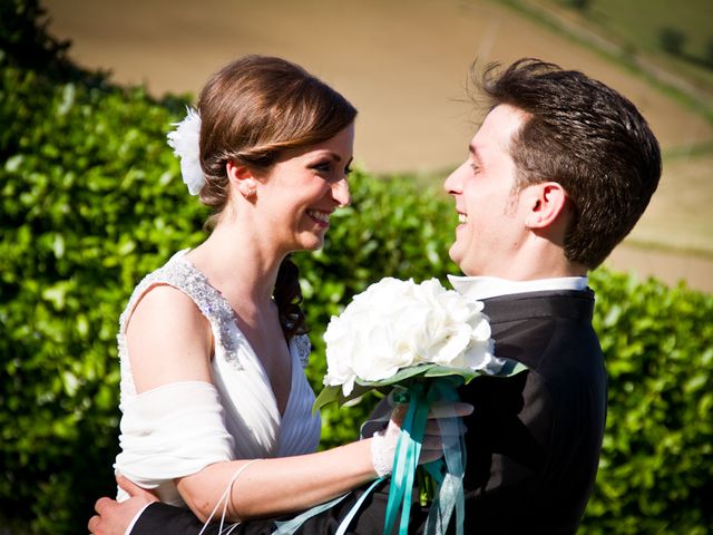Il matrimonio di Claudia e Luca a Mogliano, Macerata 8