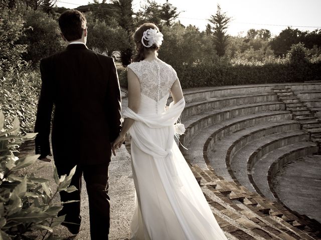 Il matrimonio di Claudia e Luca a Mogliano, Macerata 1